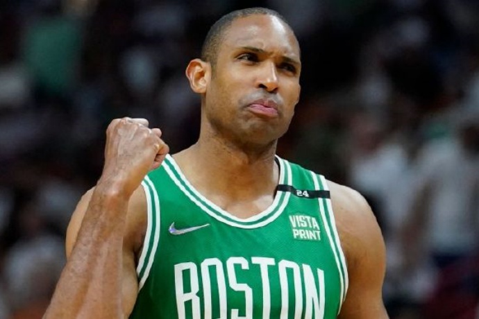 霍福德、梅尔顿与勇士达成口头协议，阵容拼图初现端倪